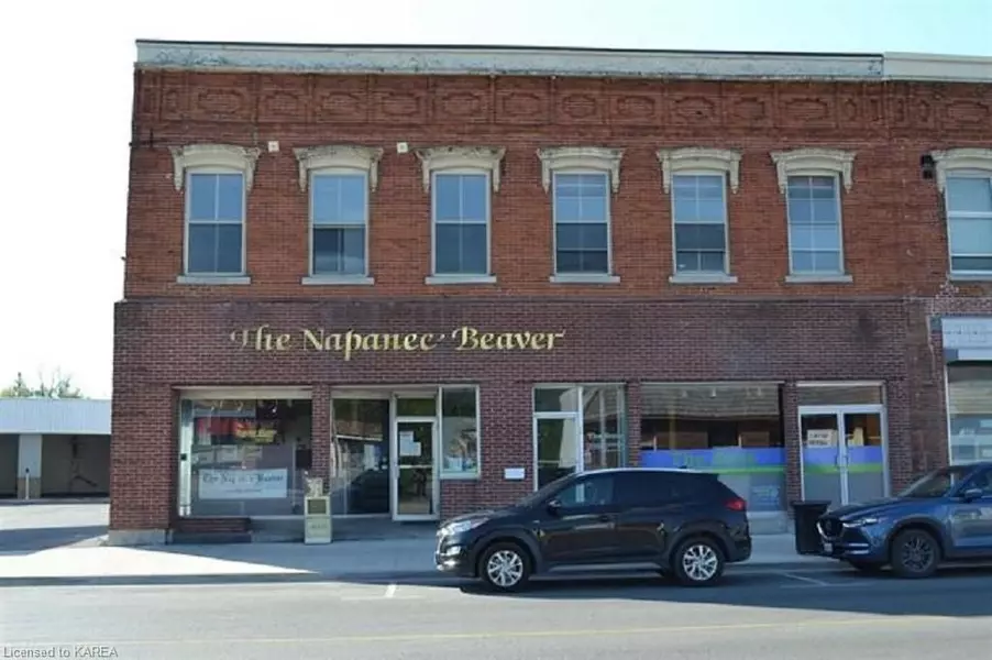 72 - 76 DUNDAS ST E, Greater Napanee, ON K7R 1H9