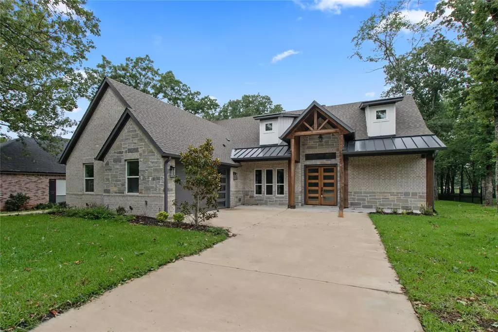 Mabank, TX 75156,247 Colonial Drive