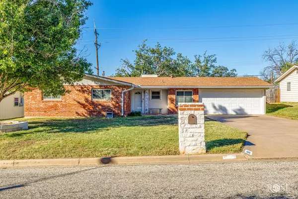 1961 St Mary St, San Angelo, TX 76904