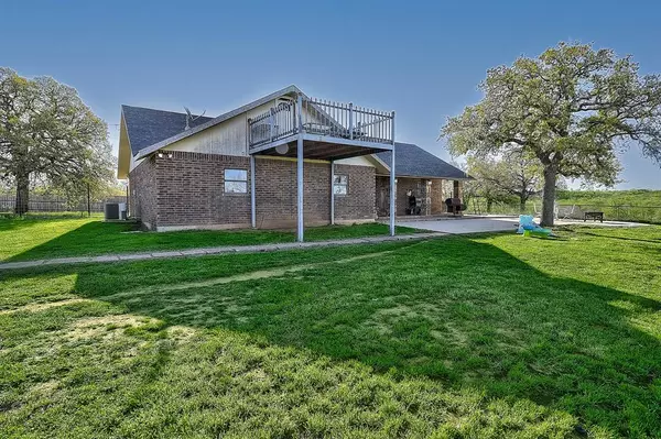 611 Harmon Road,  Loving,  TX 76460