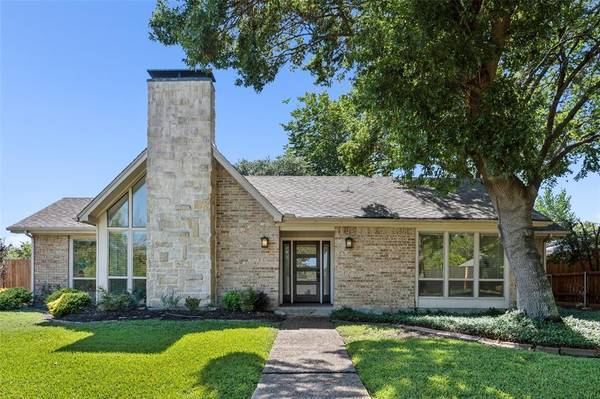 1800 Pleasant Valley Drive, Plano, TX 75023