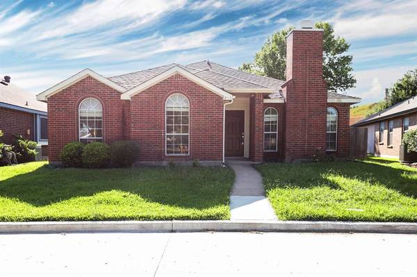 2113 Wisteria Court, Garland, TX 75040