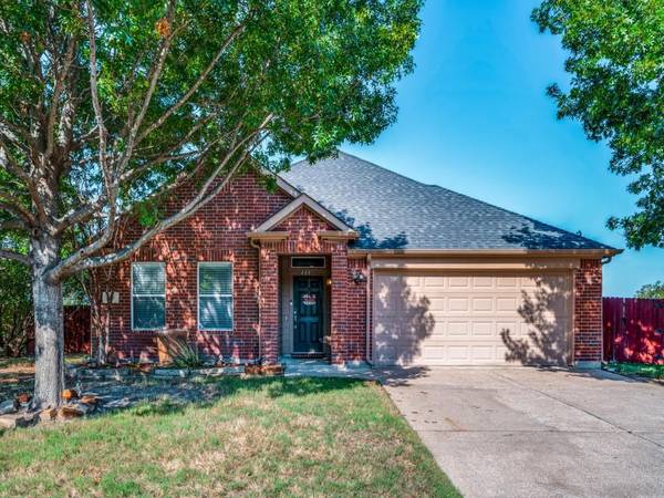 401 Reindeer Drive, Midlothian, TX 76065