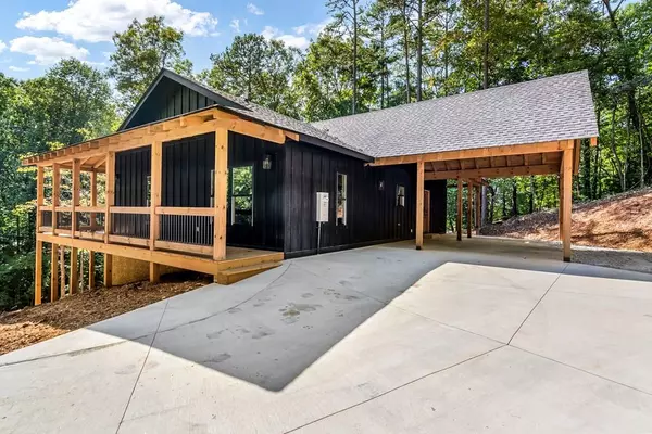 173 Agora Lane, Ellijay, GA 30540