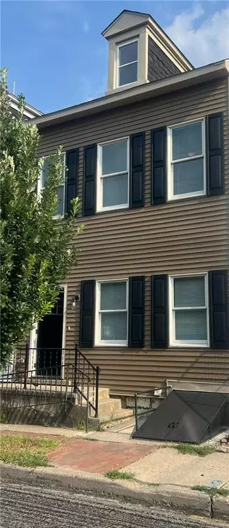 933 Ferry Street, Easton, PA 18042