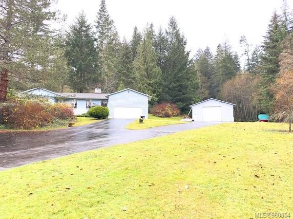 6513 Phantom Rd, Lantzville, BC V0R 2H0