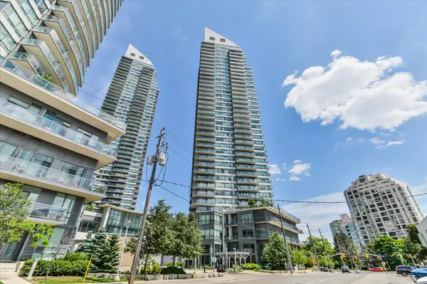 Toronto W06, ON M8V 1A5,2240 Lakeshore BLVD W #405