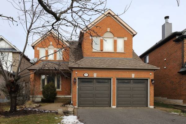 2577 Burnford TRL, Mississauga, ON L5M 5E3