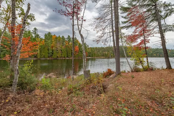 Marmora And Lake, ON K0L 1W0,414 Lake Of Islands RD