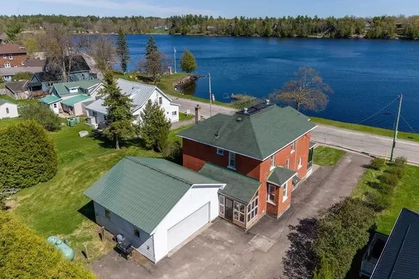 Greater Madawaska, ON K0J 1H0,1094 MADAWASKA ST