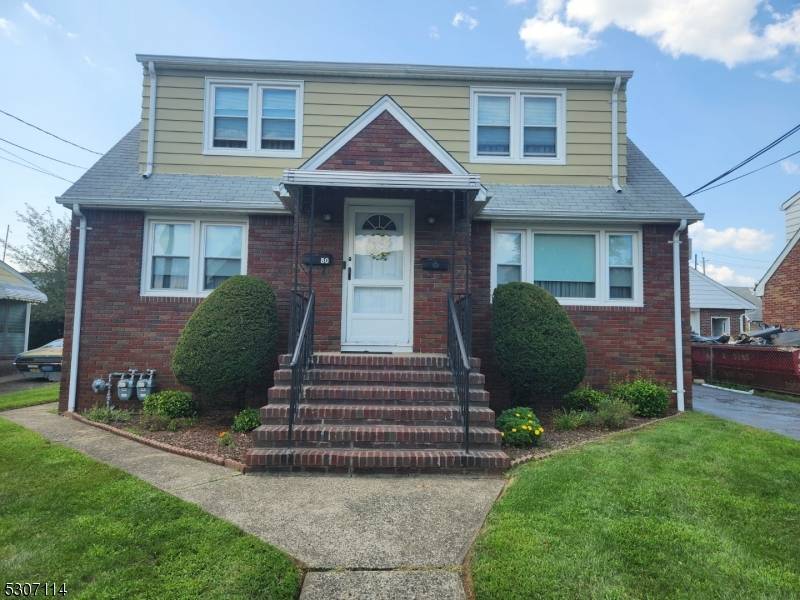 80 Major St, Clifton City, NJ 07013