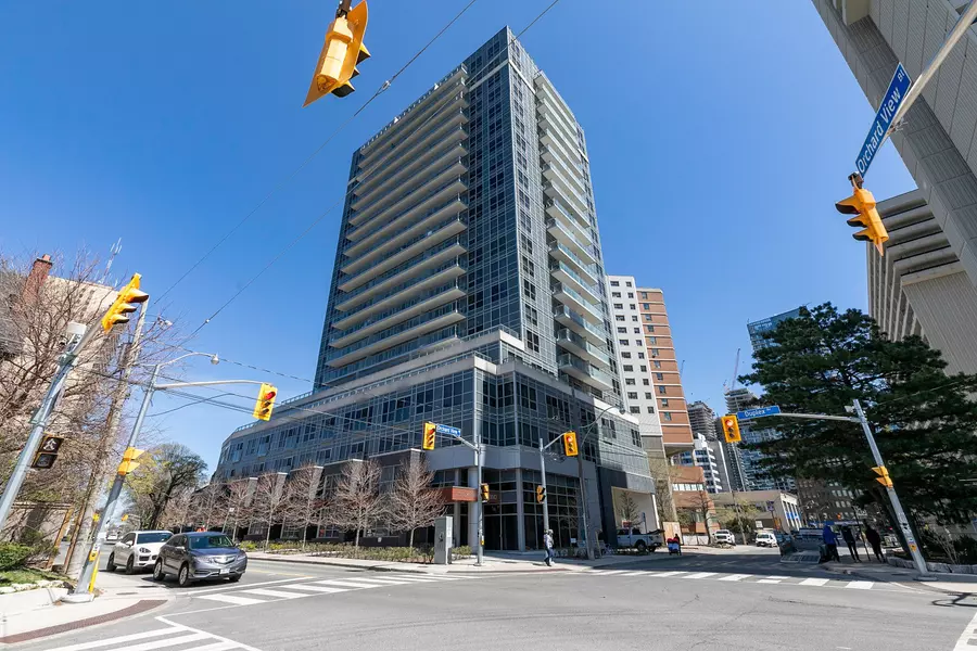 58 Orchard View BLVD #506, Toronto C03, ON M4R 1B9