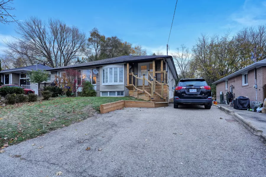 268 Penn AVE #Bsmt, Newmarket, ON L3Y 2S6