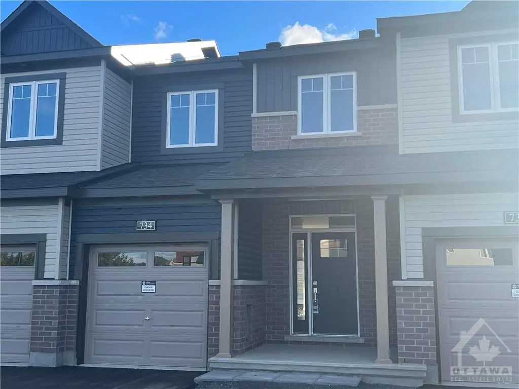 734 SEBASTIAN ST, Orleans, ON K4A 5L1