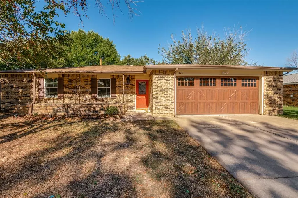 Bowie, TX 76230,1406 Jackson Street