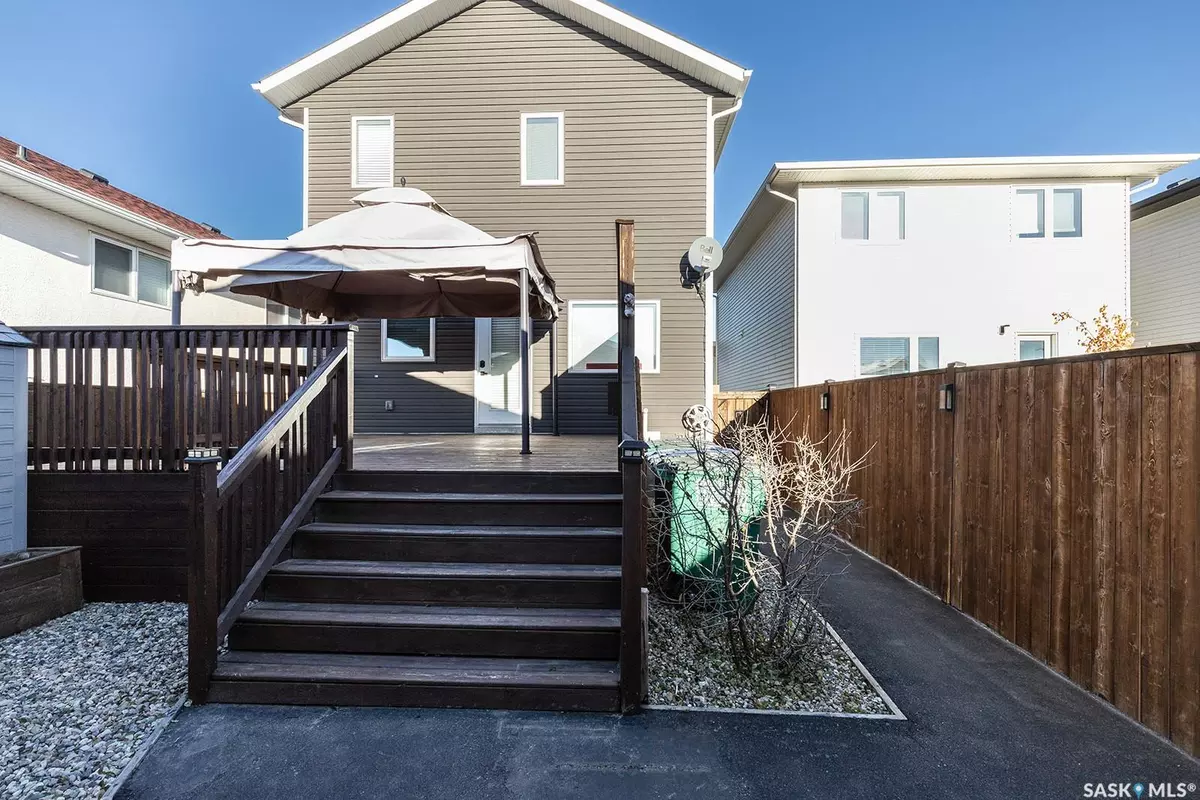 Saskatoon, SK S7L 6L4,214 Bentley COURT