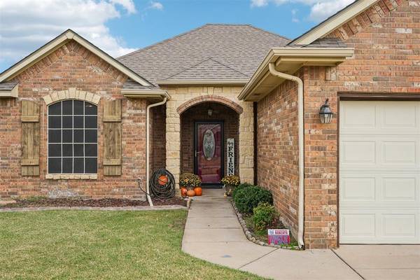 3104 San Juan Trail, Moore, OK 73160