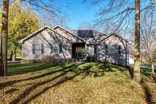 5132 E Nordic Woods Drive, Byron, IL 61010