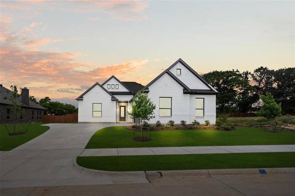 4021 Alpine Street, Midlothian, TX 76065