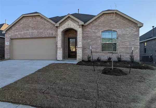 2018 Fimbry Drive, Royse City, TX 75189