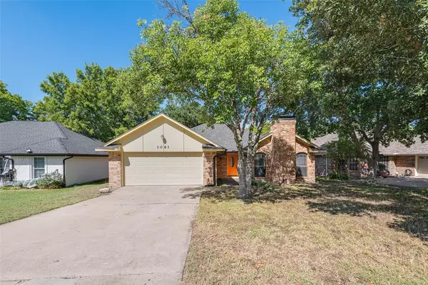 Cedar Hill, TX 75104,1061 Brookside Drive