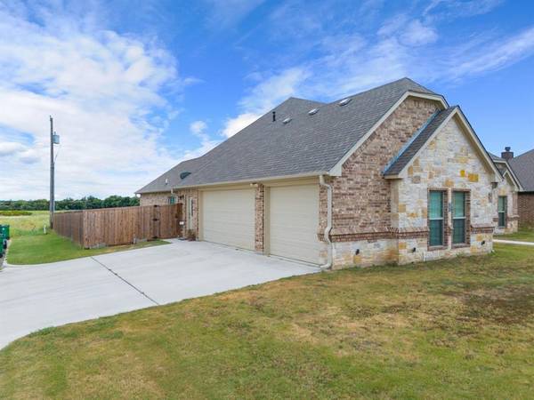 Bridgeport, TX 76426,2308 Briarwood Drive