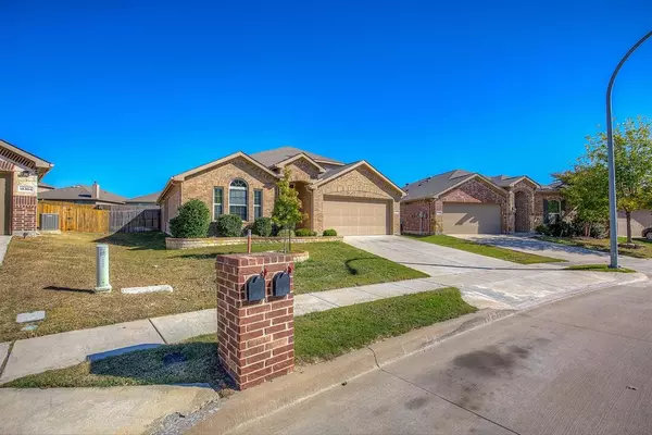 Fort Worth, TX 76052,14360 Mariposa Lily Lane