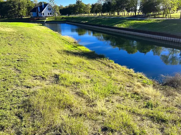 Lot 484 Canal Street, Corsicana, TX 75109