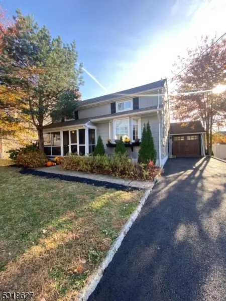 205 Delacy Dr, North Plainfield Boro, NJ 07060