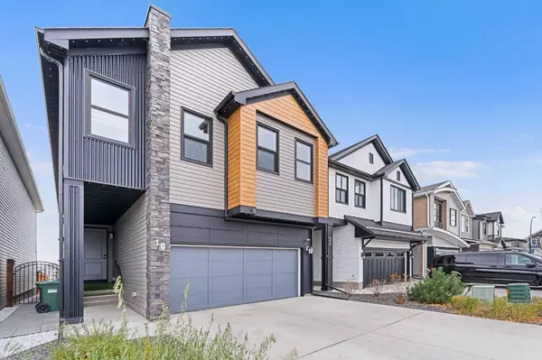 Calgary, AB T3M 2V3,48 Seton Rise SE