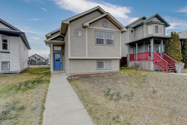 11246 74 AVE, Grande Prairie, AB T8W 0C6