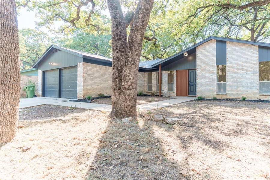 2920 Duff Drive, Arlington, TX 76013