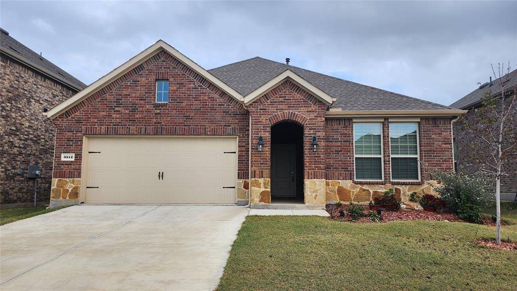 3512 Honey Hill Road, Aubrey, TX 76227