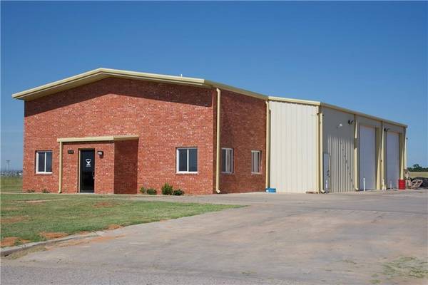 2450 Industrial Boulevard, Weatherford, OK 73096