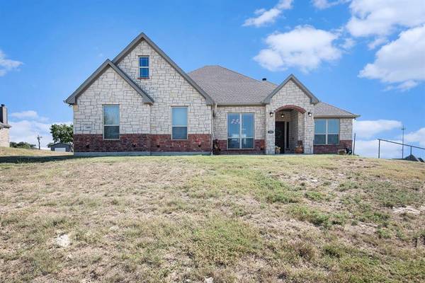 1009 Delton Drive, Springtown, TX 76082