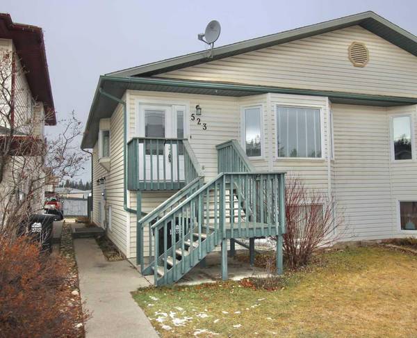 523 Boutin AVE, Hinton, AB T7V1Z5