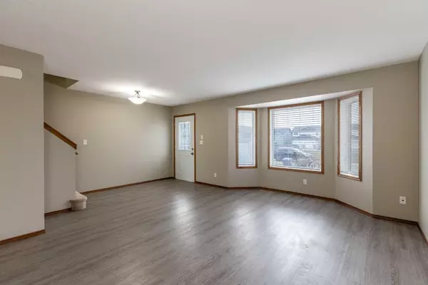 Blackfalds, AB T4M 0K9,33 Winston PL