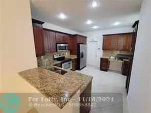 Weston, FL 33327,2220 Salerno Cir