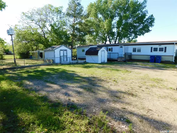 48 TRAILER COURT, Assiniboia, SK S0H 0B0