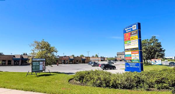 Burlington, ON L7L 5P9,4490 Fairview ST #120-121