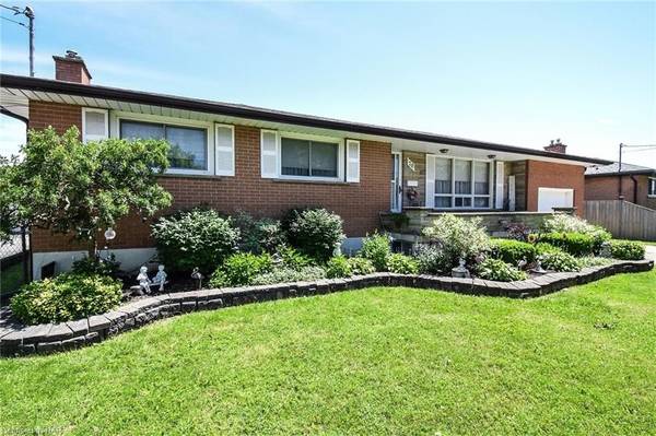 79 Kilgour AVE, Welland, ON L3C 2P8