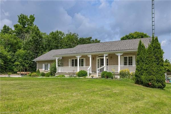 4953 BRADFORD RD, South Frontenac, ON K0H 1V0