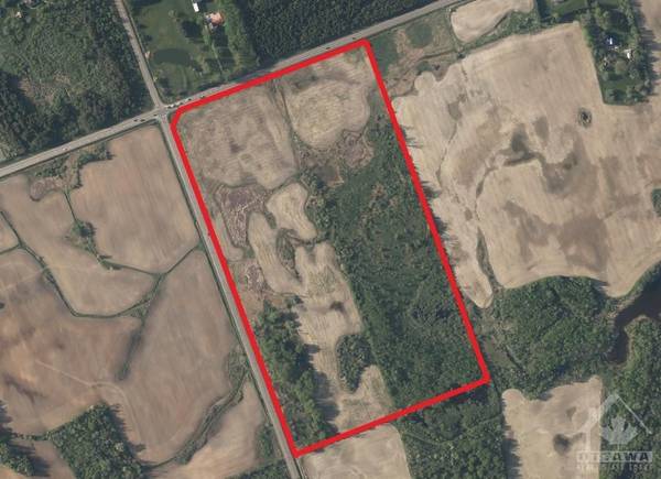 8250 RUSSELL RD, Orleans - Cumberland And Area, ON K4B 1J1