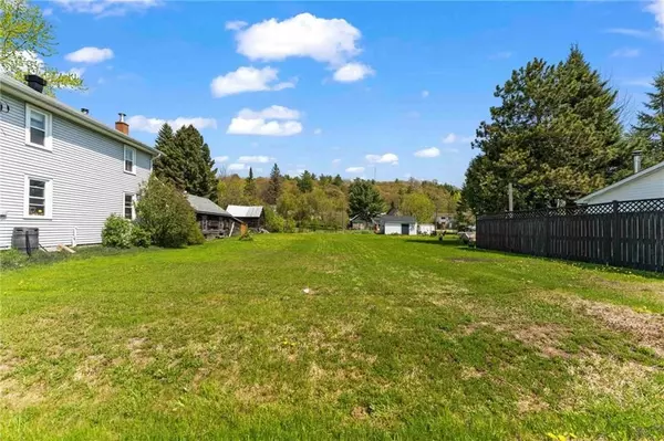 Madawaska Valley, ON K0J 1B0,00 CASEY ST