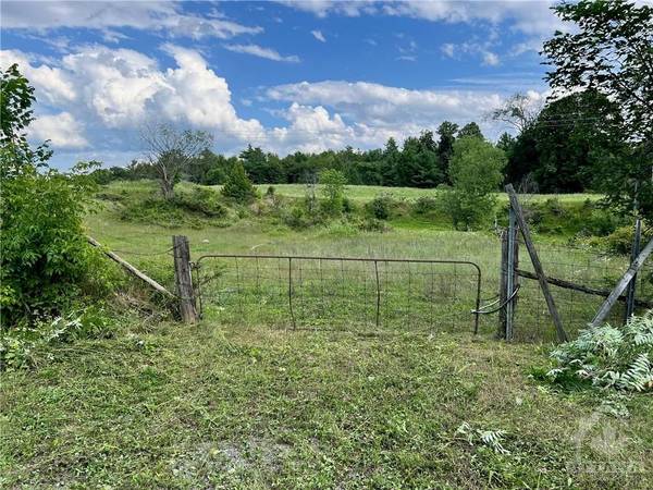 0 TATTY HILL RD, Greater Madawaska, ON K0J 1H0