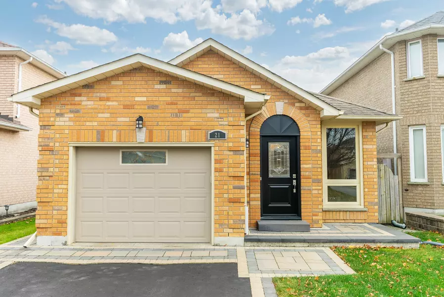 21 Caleche AVE, Clarington, ON L1E 3A3