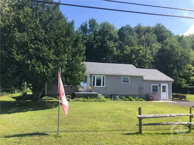 6475 CTY RD 15 RD, Augusta, ON K0G 1R0