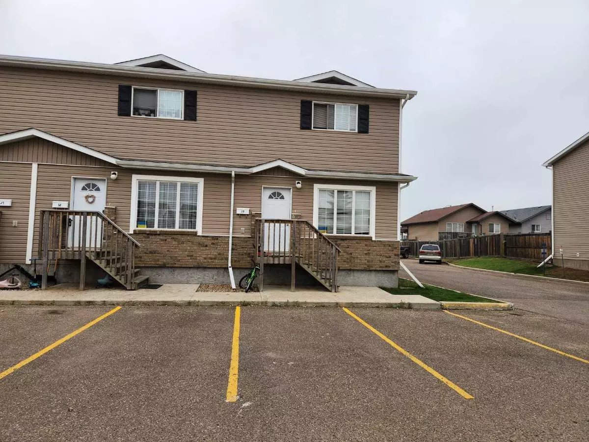 Lloydminster, SK S9V 1N9,4728 18 ST #39