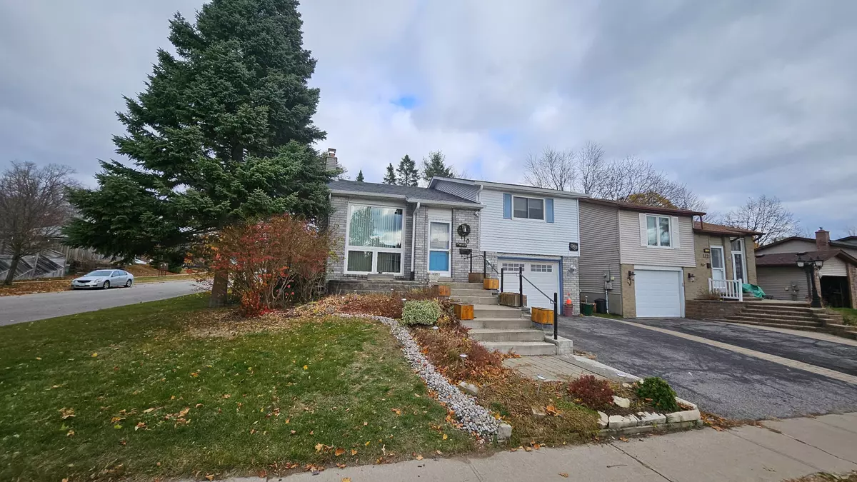 Barrie, ON L4N 6B6,110 Shakespeare CRES