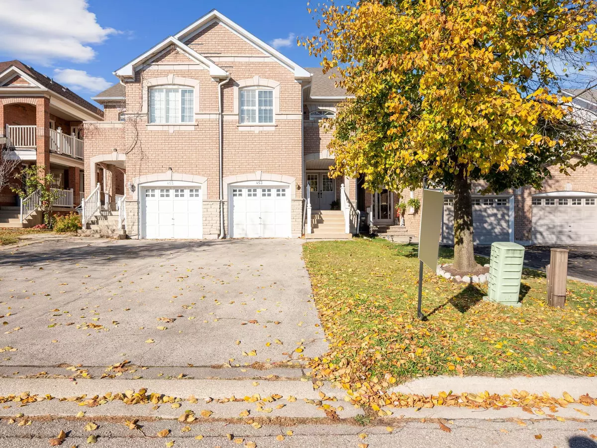 Mississauga, ON L5B 4H3,453 Stonetree CT